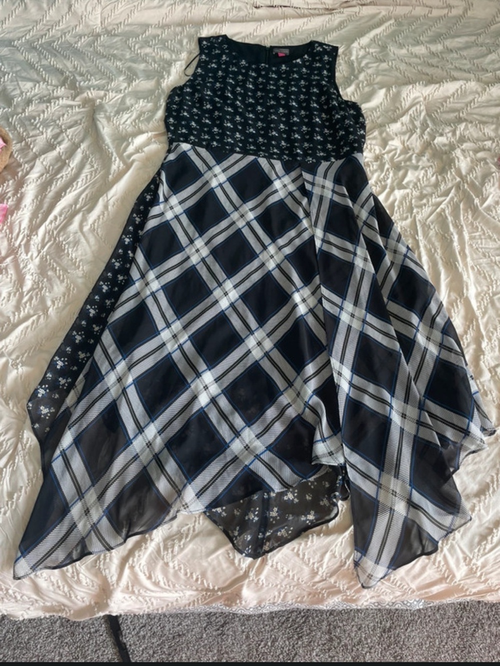 Vince Camuto Black and White Asymmetrical Plaid Handkerchief Hem Dress Size M